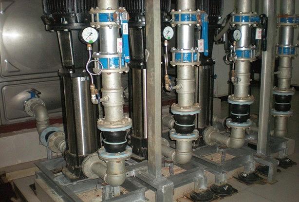 CDLF型立式管道泵现场